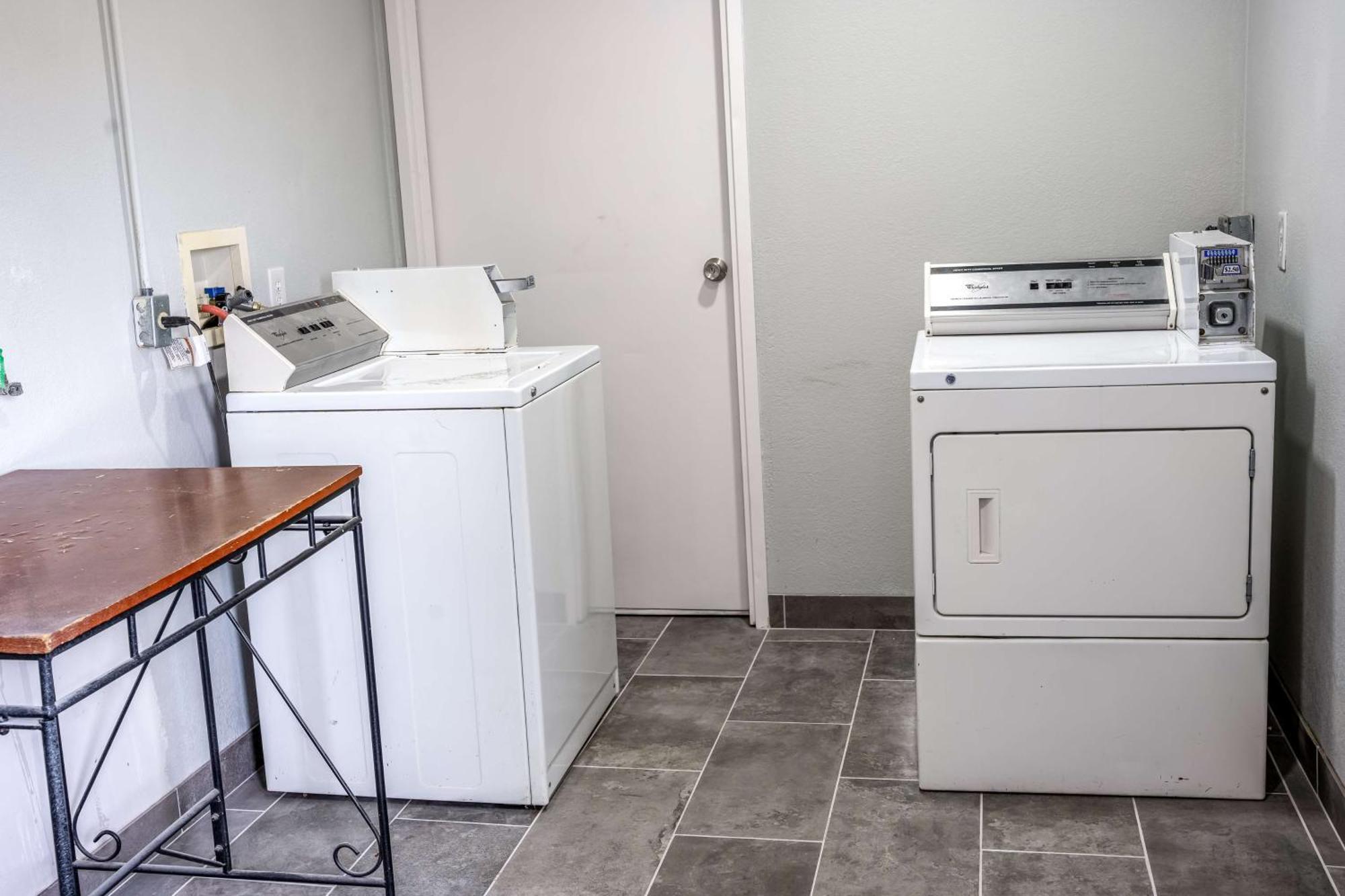 Studio 6 Claremore Ok Экстерьер фото
